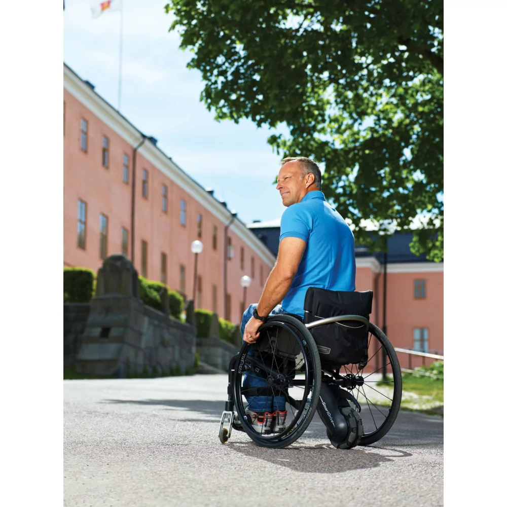 prídavný pohon k invalidnému vozíku SmartDrive