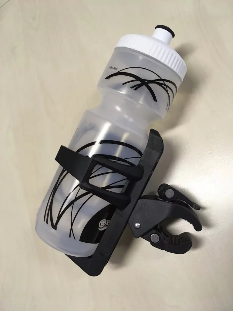 drziak na flasu na invalidny vozik