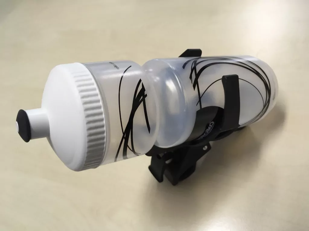 drziak na flasu na invalidny vozik