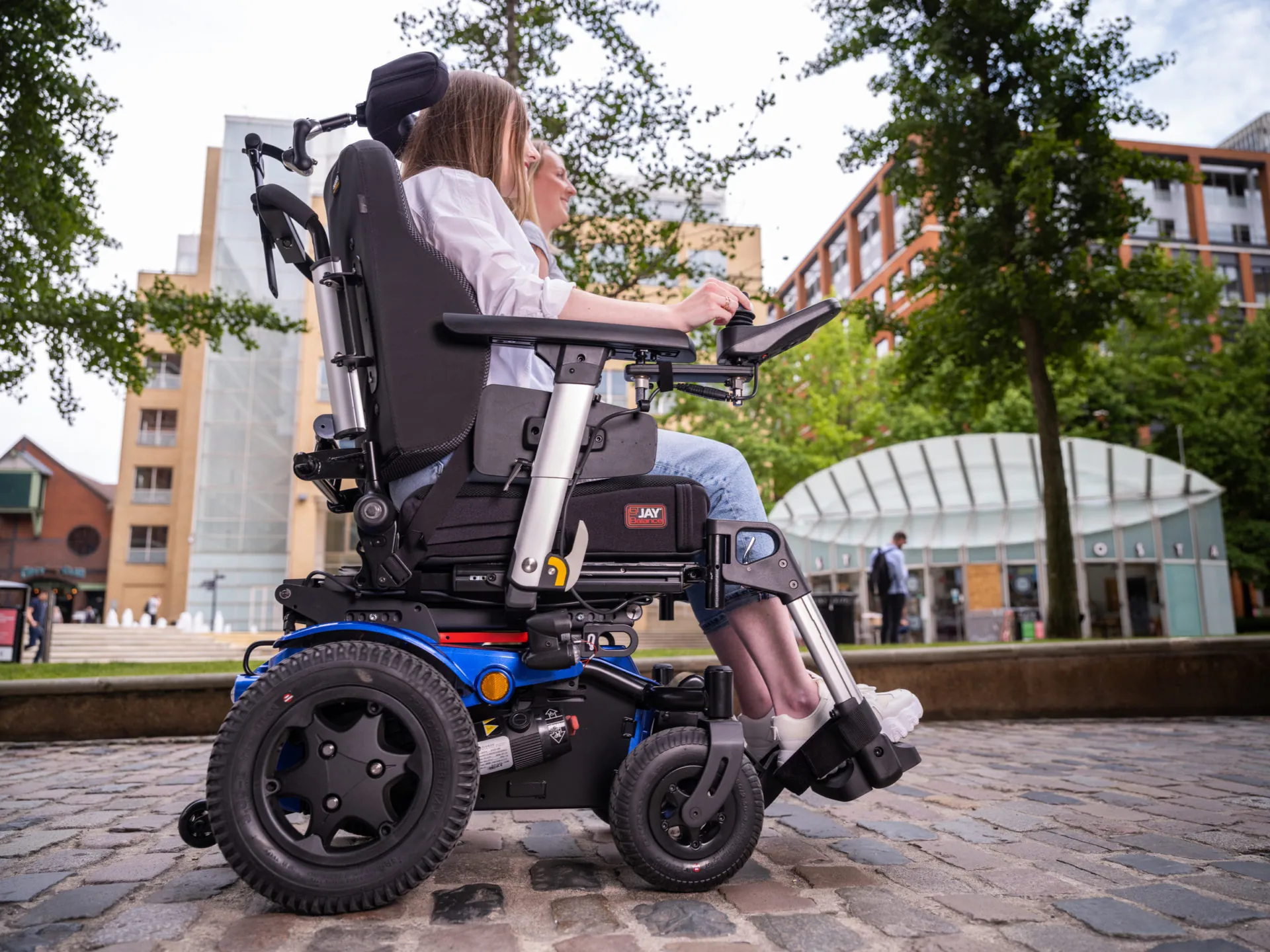 DSCF9149 Elektrický vozík Quickie Q300