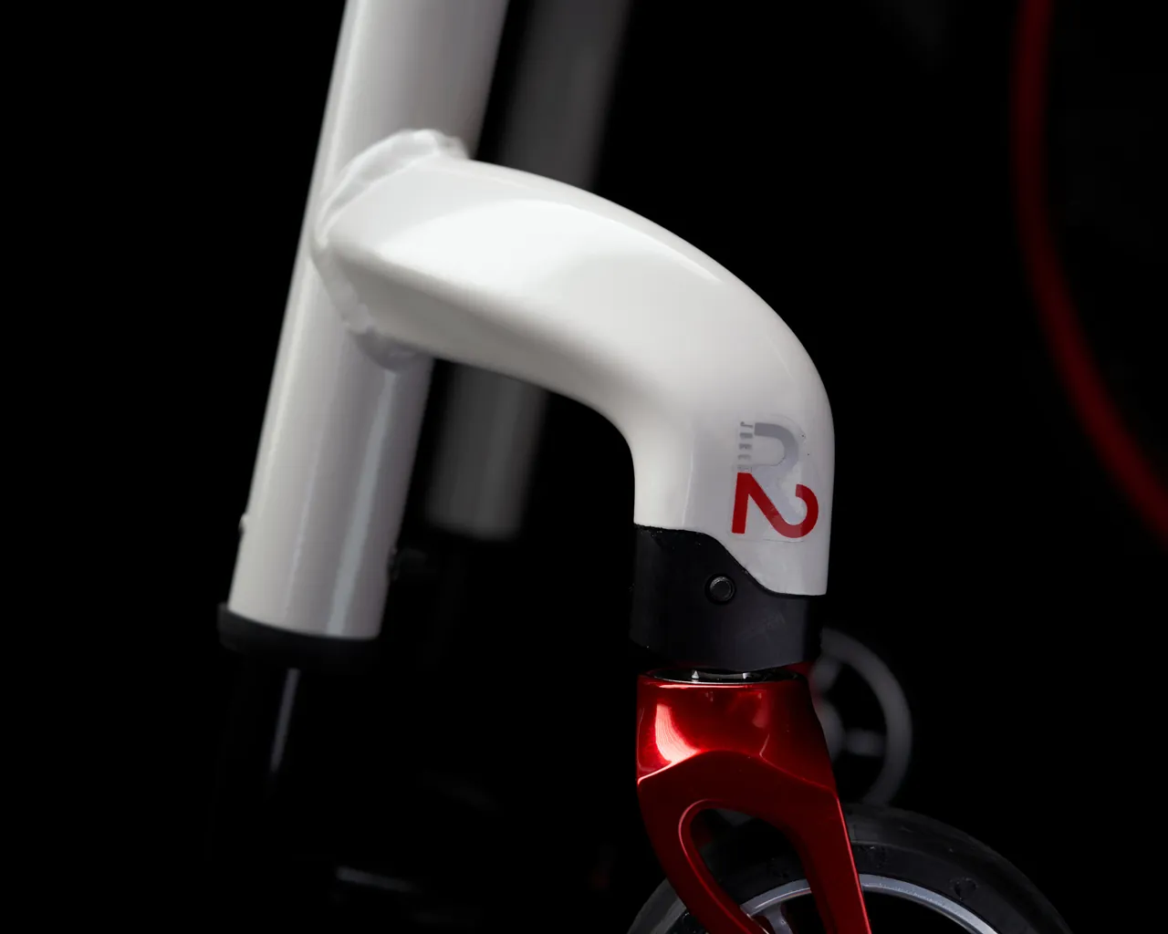 EV0010 Odlahceny aktivny vozik PROGEO Joker R2