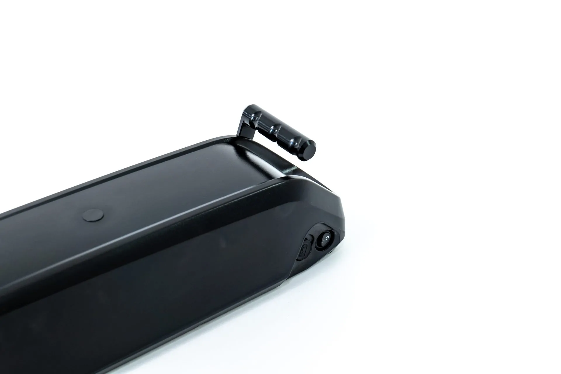 _1308047 držiak baterie pridavneho pohonu