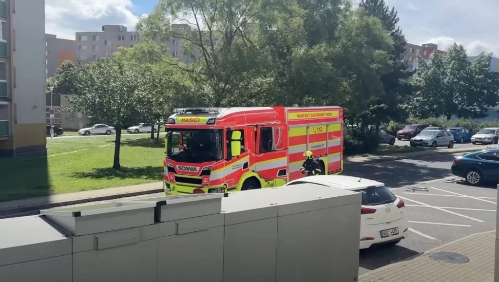 Hasiči-hořící koloběžka