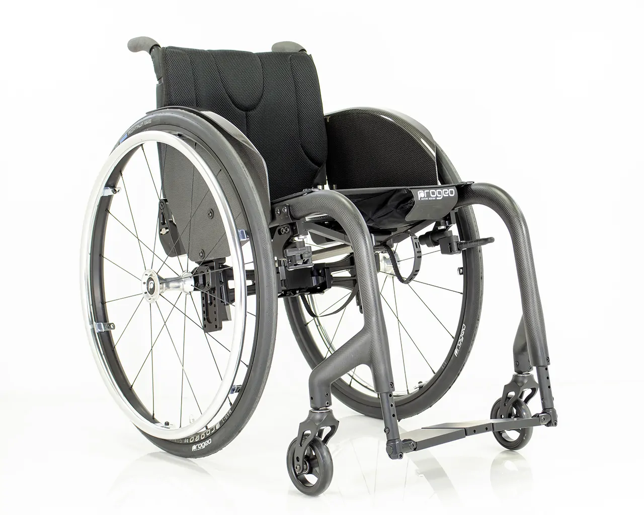 Mechanický invalidný vozík karbónový - Progeo Ego Carbon